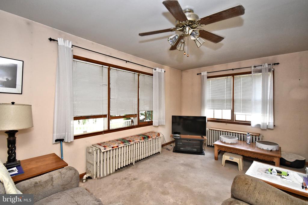 360 W VINE STREET