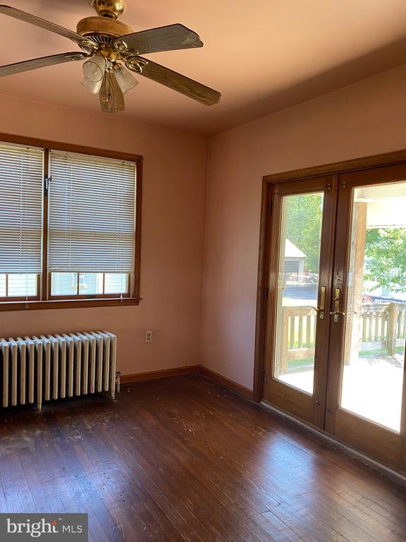 360 W VINE STREET
