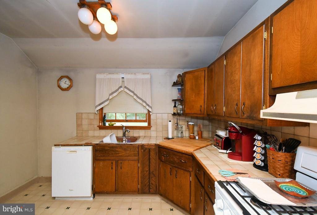 360 W VINE STREET