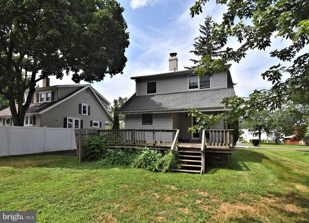 360 W VINE STREET
