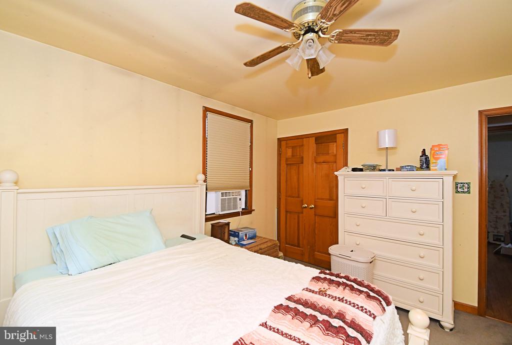 360 W VINE STREET