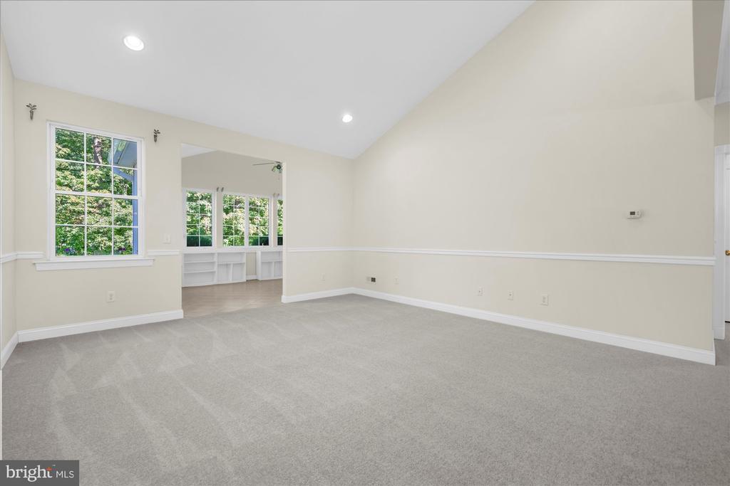 381 BRITTANY COURT