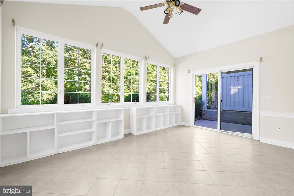 381 BRITTANY COURT