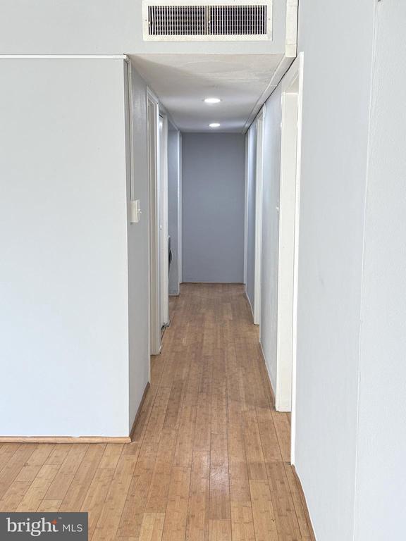 4421 FOREST LANE