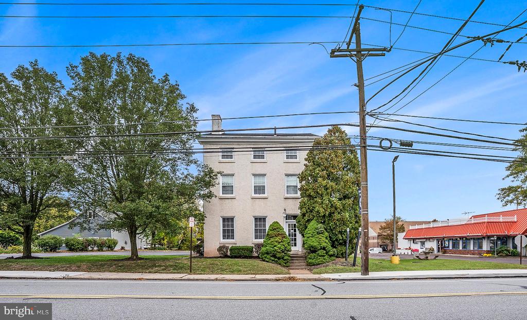 347 W MAIN STREET
