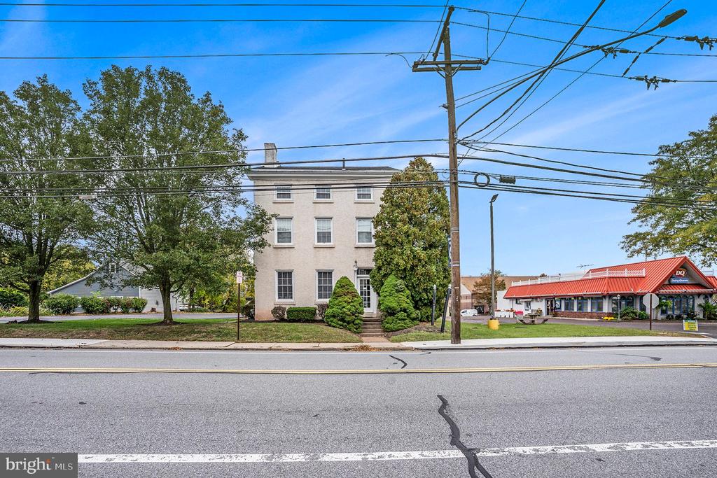 347 W MAIN STREET