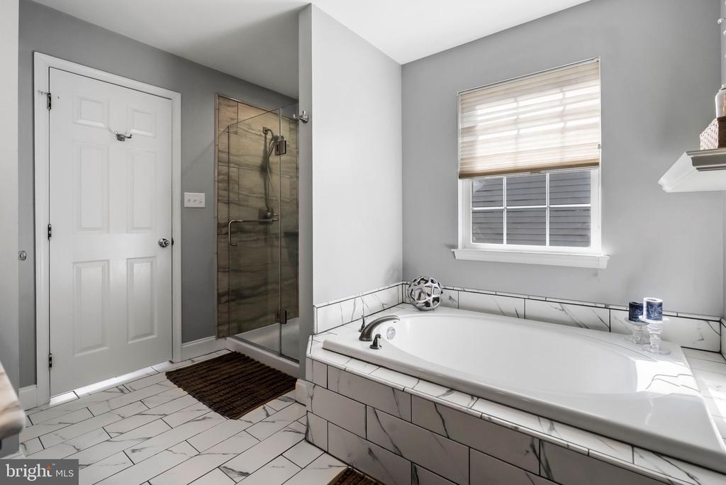 1134 CORNWALLIS WAY