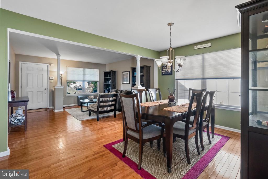 1134 CORNWALLIS WAY