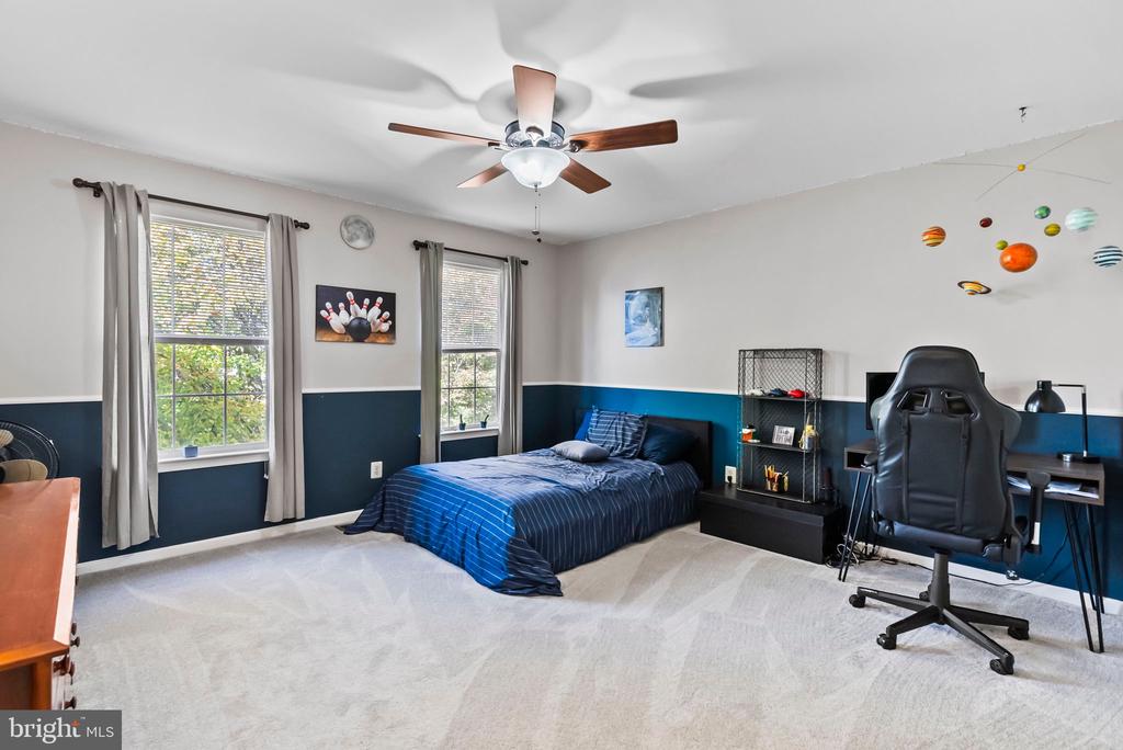 1134 CORNWALLIS WAY