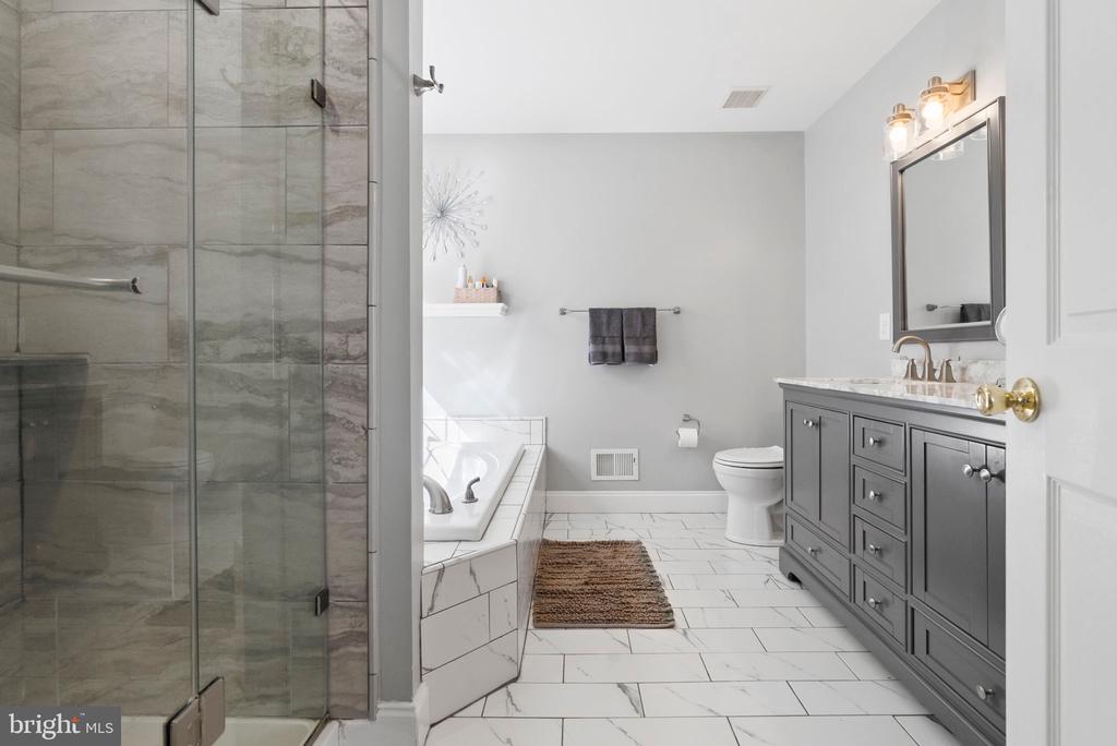 1134 CORNWALLIS WAY
