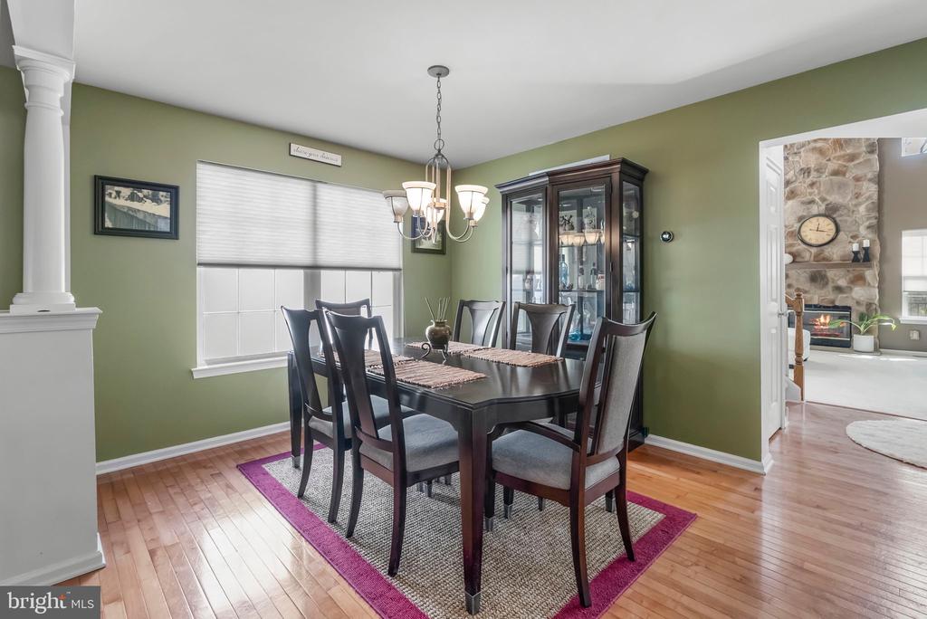 1134 CORNWALLIS WAY