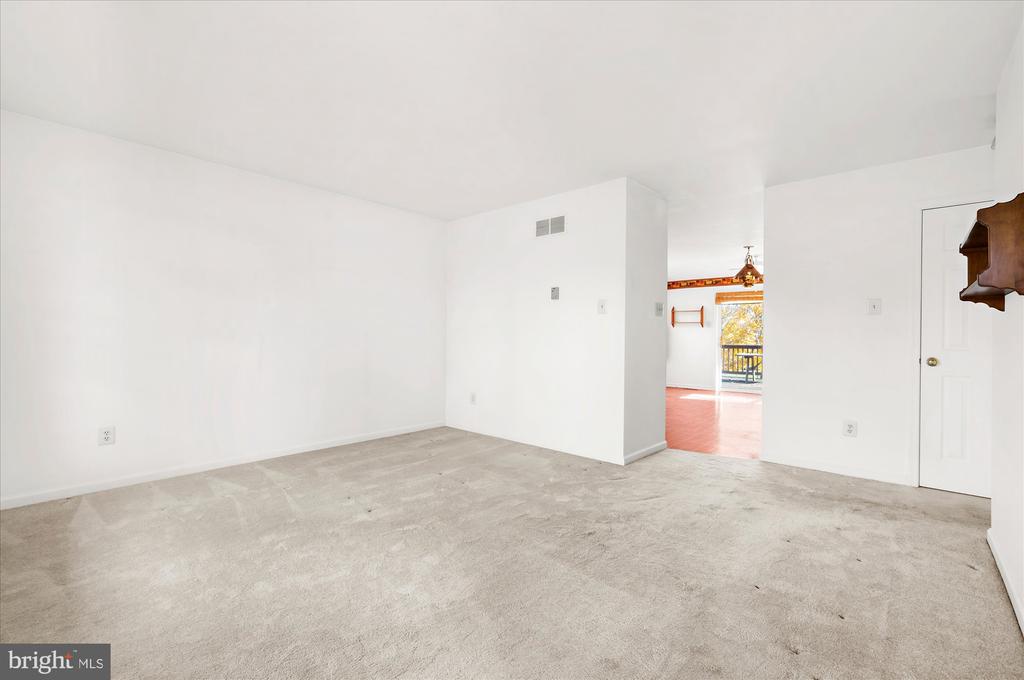 494 MOYER ROAD