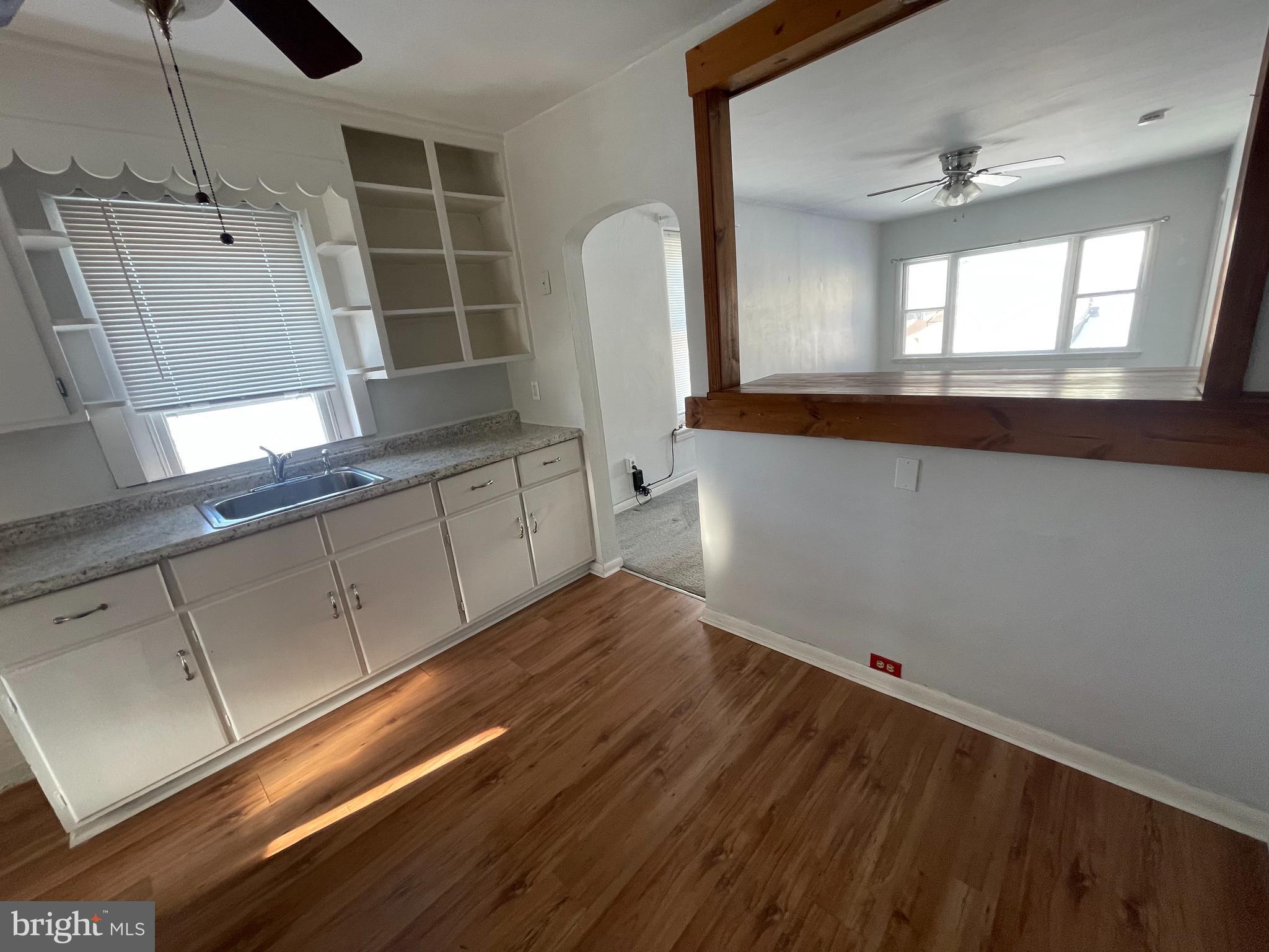 47 GREEN STREET APT B