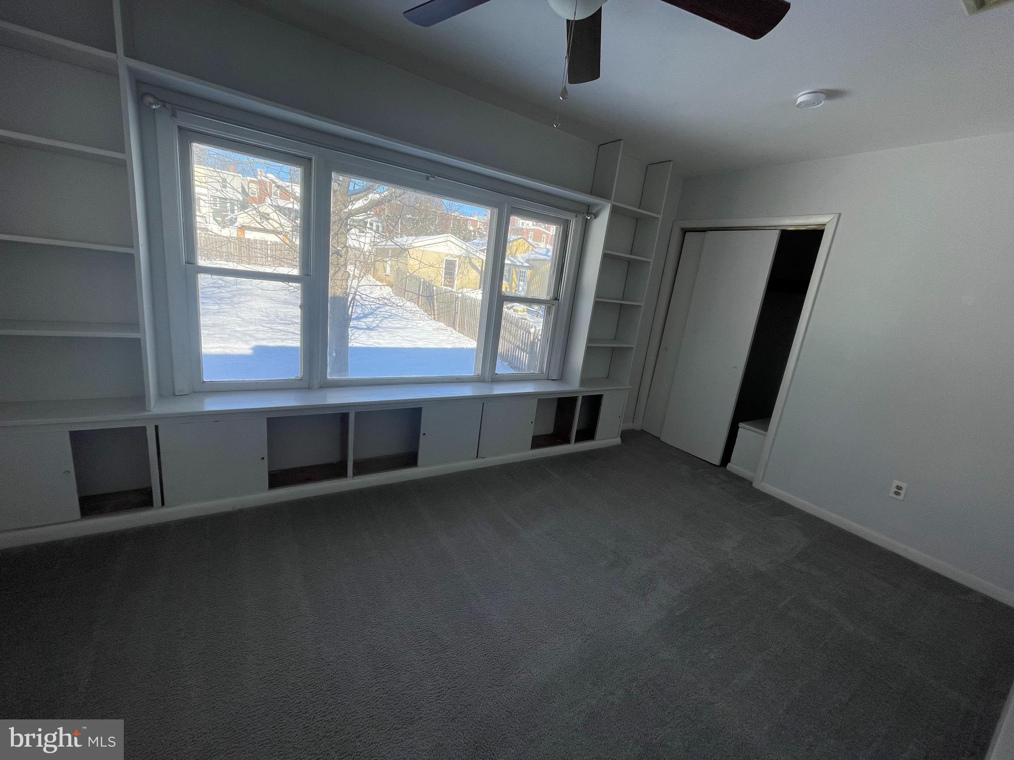 47 GREEN STREET APT B