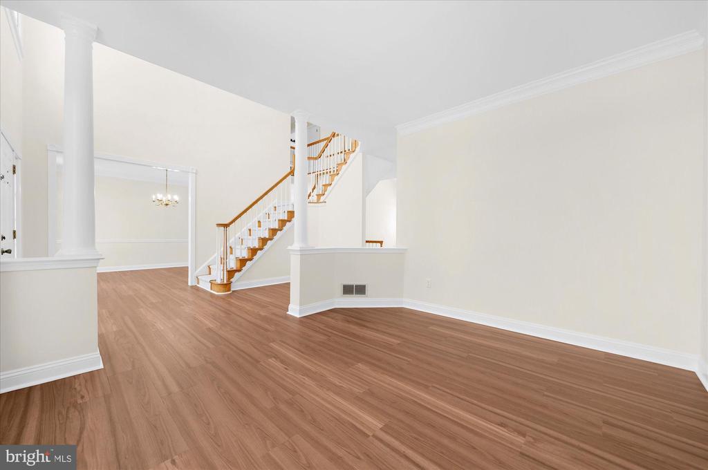 817 ARROWHEAD LANE