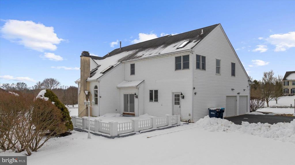 817 ARROWHEAD LANE