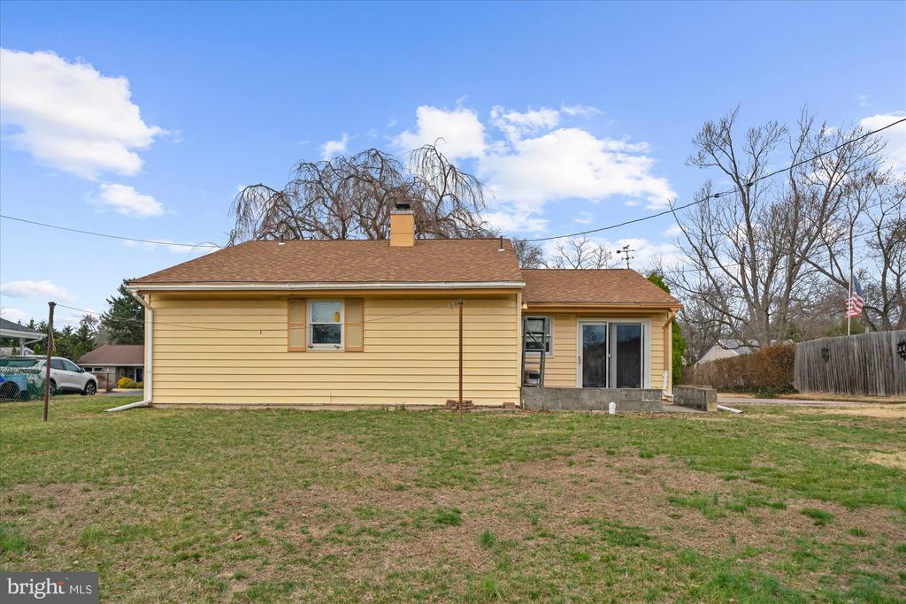 30 E CHURCH ROAD