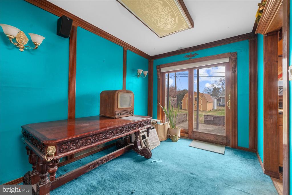 30 E CHURCH ROAD
