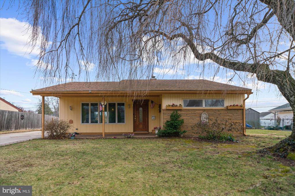 30 E CHURCH ROAD