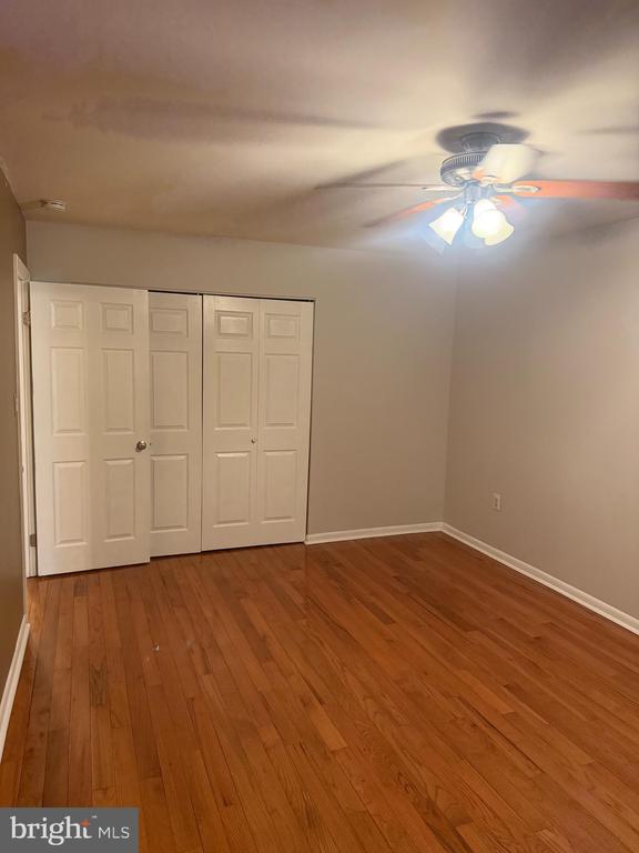 18 SAWMILL RUN Unit: 18