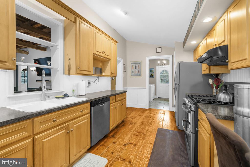 103 GRAVEL PIKE