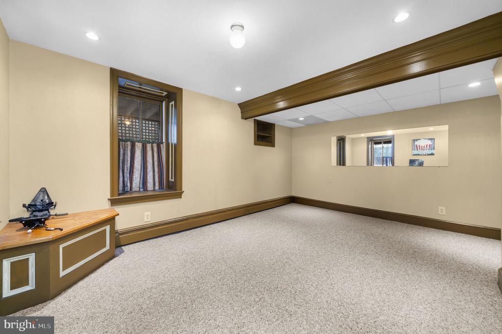 103 GRAVEL PIKE