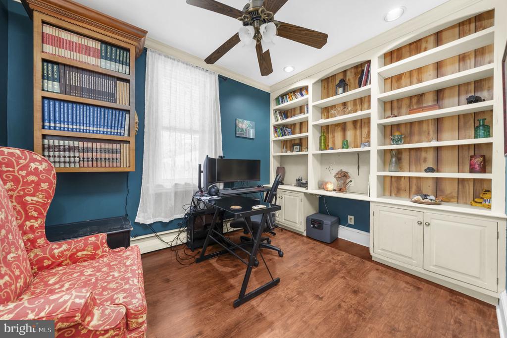 103 GRAVEL PIKE