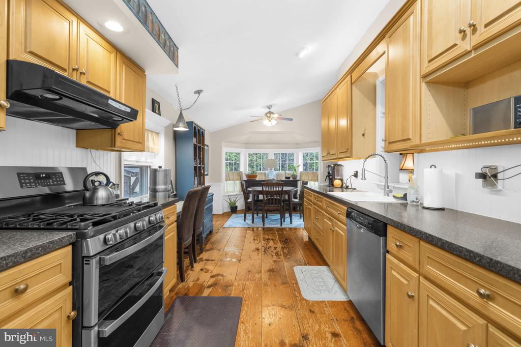 103 GRAVEL PIKE