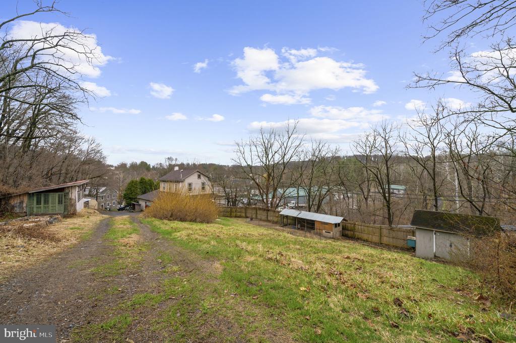 103 GRAVEL PIKE