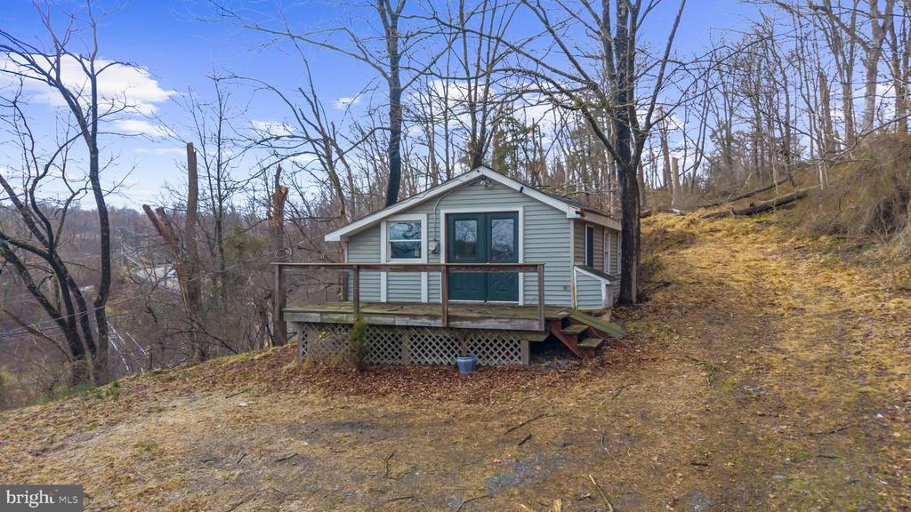 103 GRAVEL PIKE