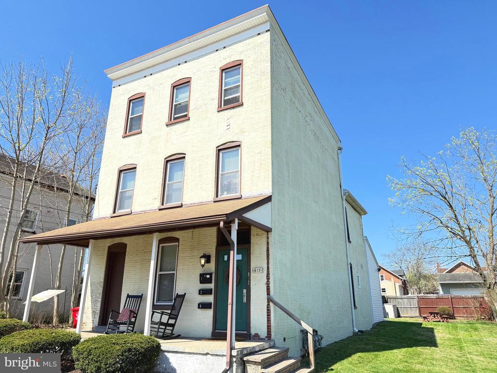 517 GLASGOW STREET