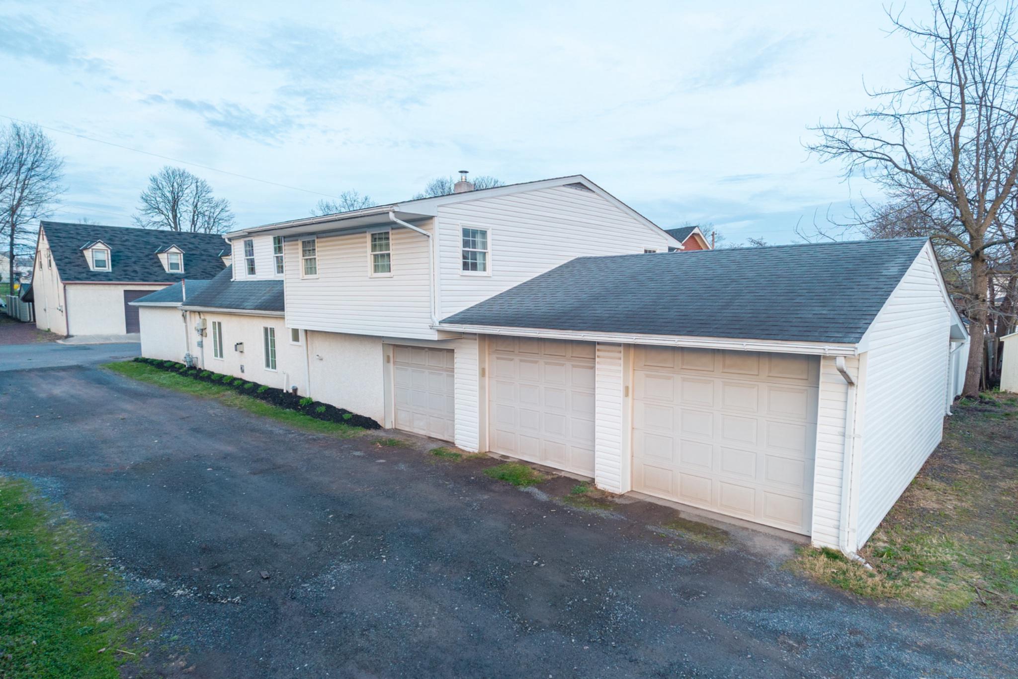 113 LINDEN STREET