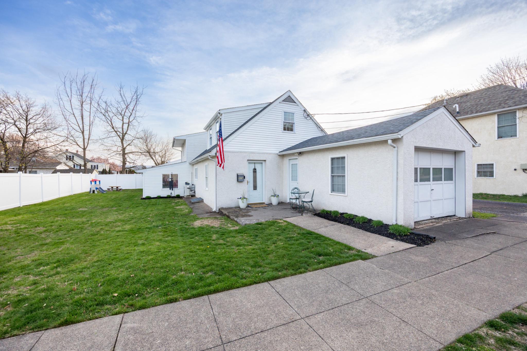 113 LINDEN STREET