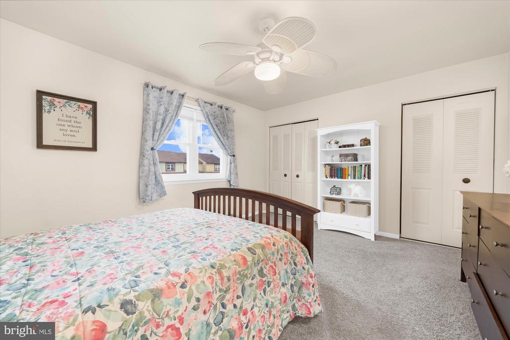1802 WALNUT RIDGE ESTATE