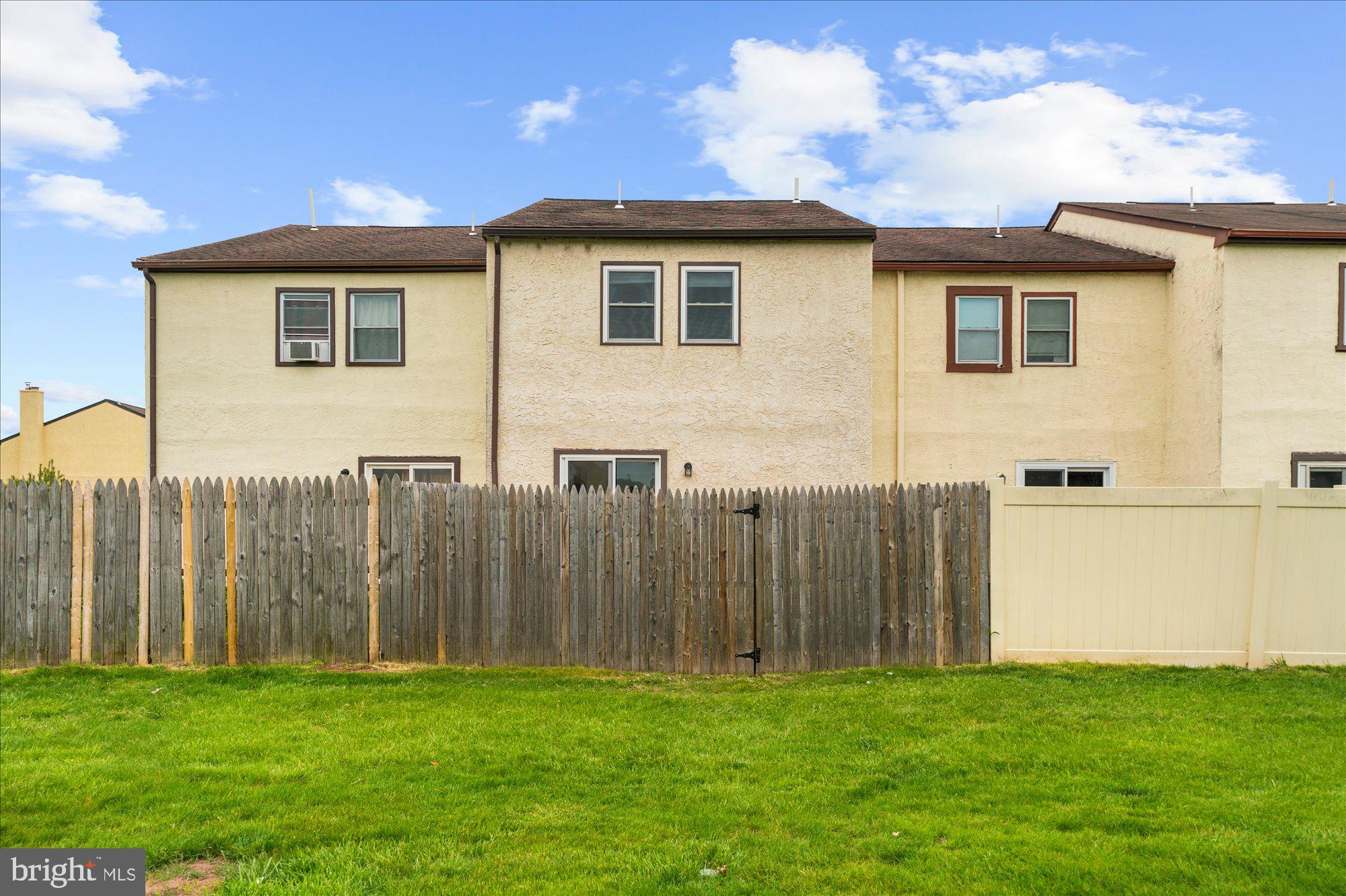 1802 WALNUT RIDGE ESTATE