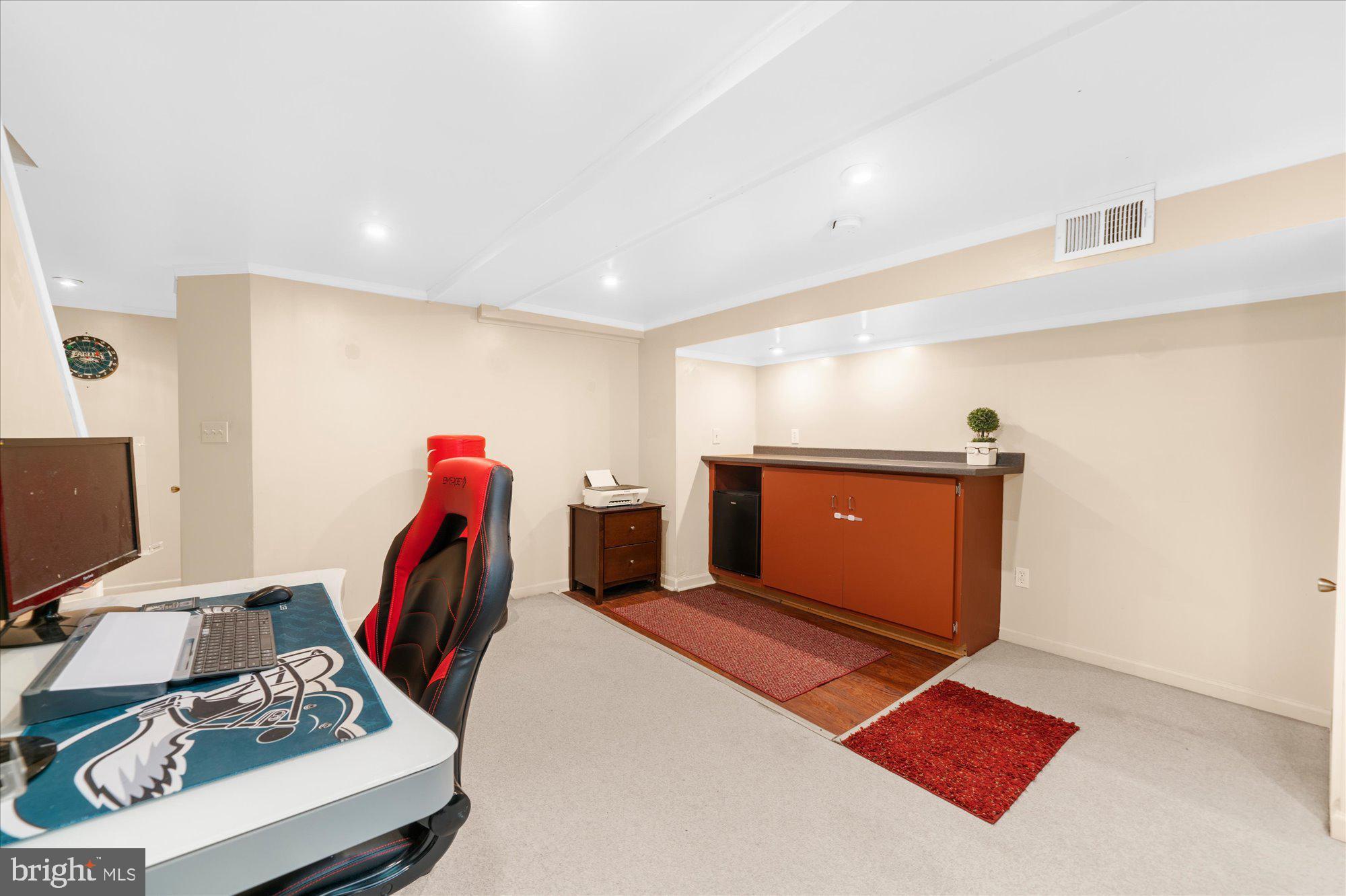 1802 WALNUT RIDGE ESTATE
