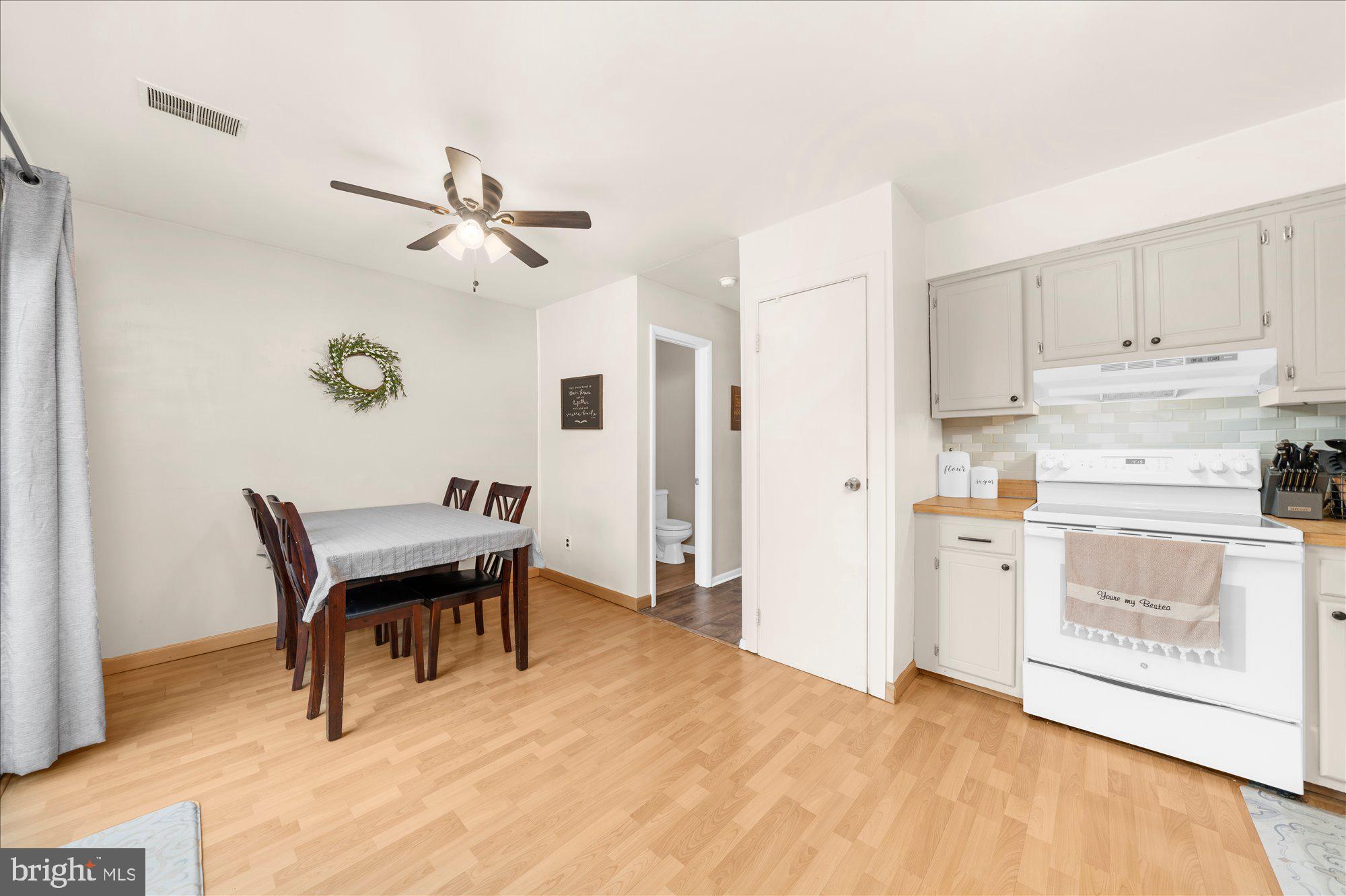 1802 WALNUT RIDGE ESTATE
