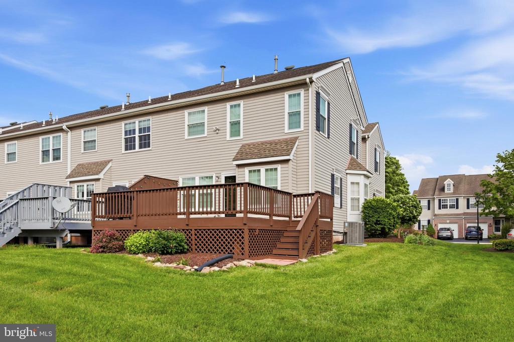 98 WALKER ROAD