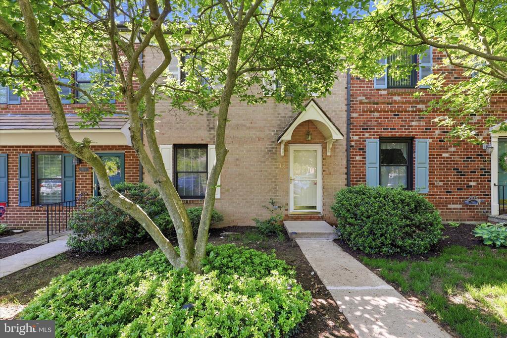 113 WINGED FOOT COURT