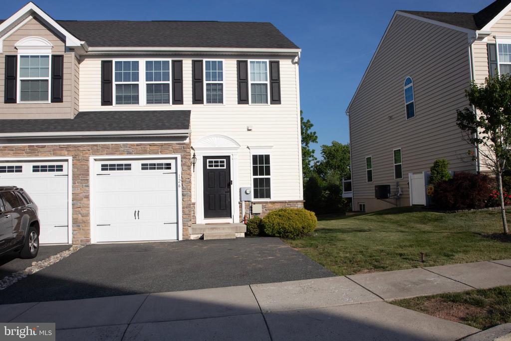 126 KATI COURT