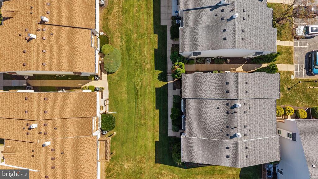 509 CRYSTAL LANE Unit: 23-B