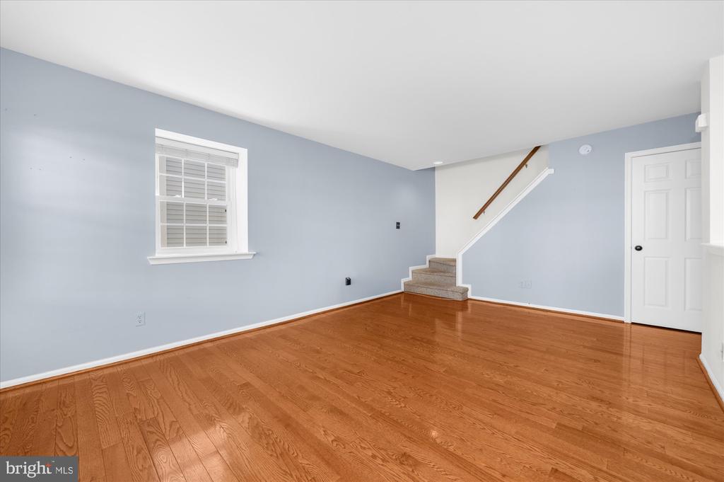 509 CRYSTAL LANE Unit: 23-B