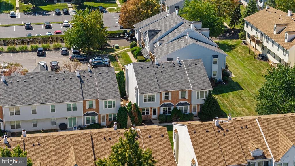 509 CRYSTAL LANE Unit: 23-B