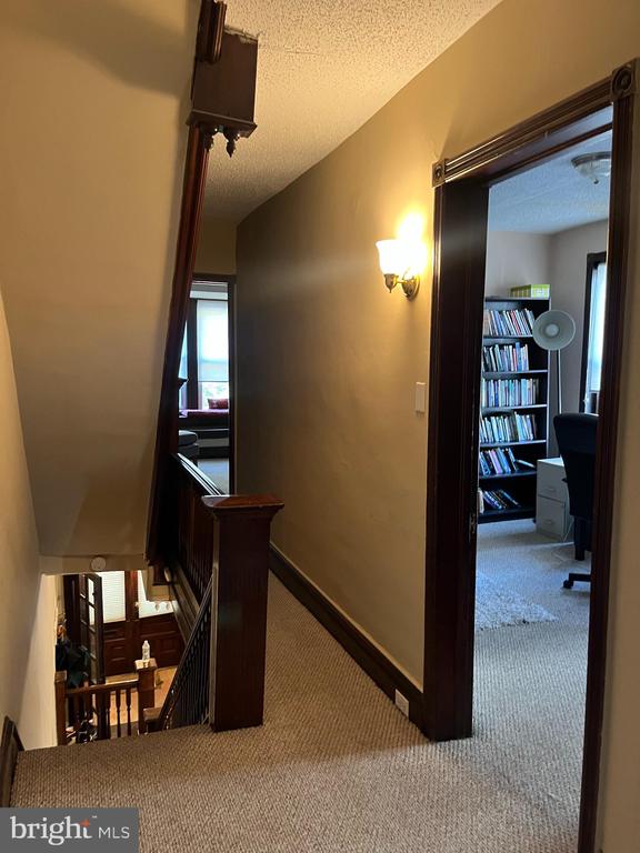 360 E CHURCH LANE