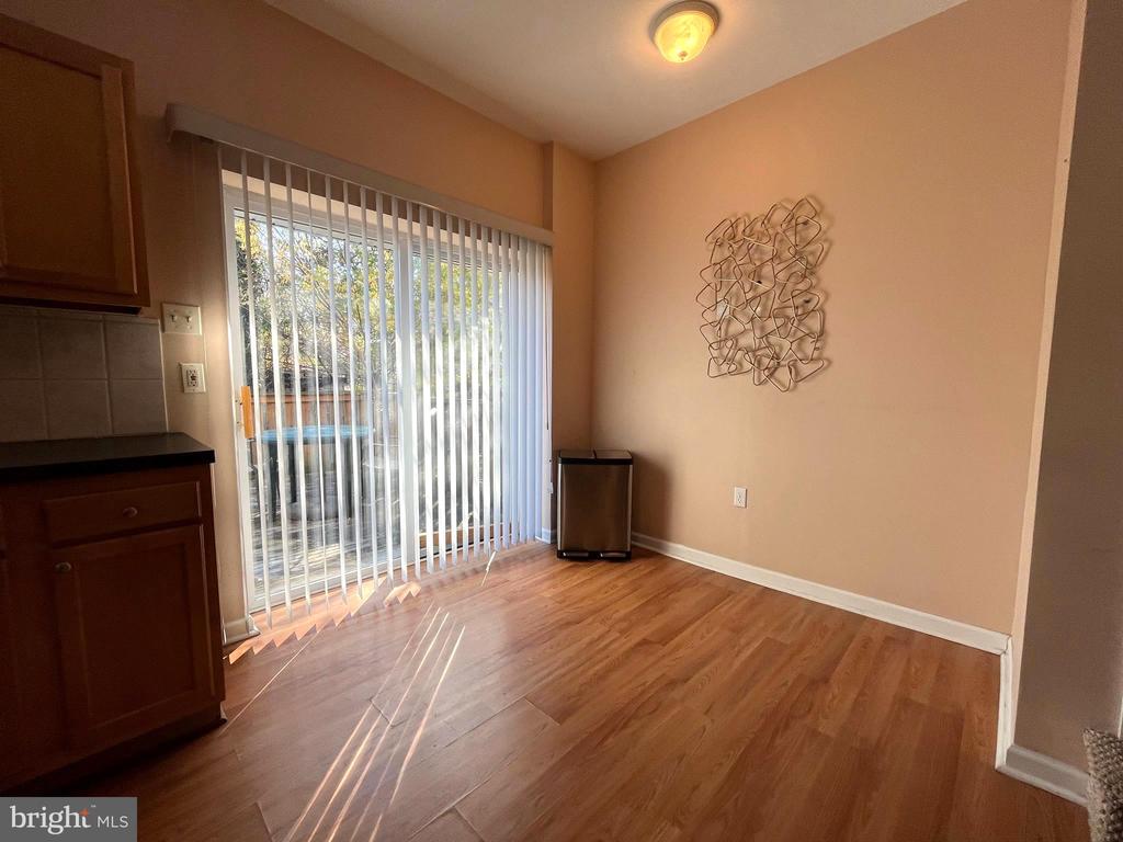 360 E CHURCH LANE
