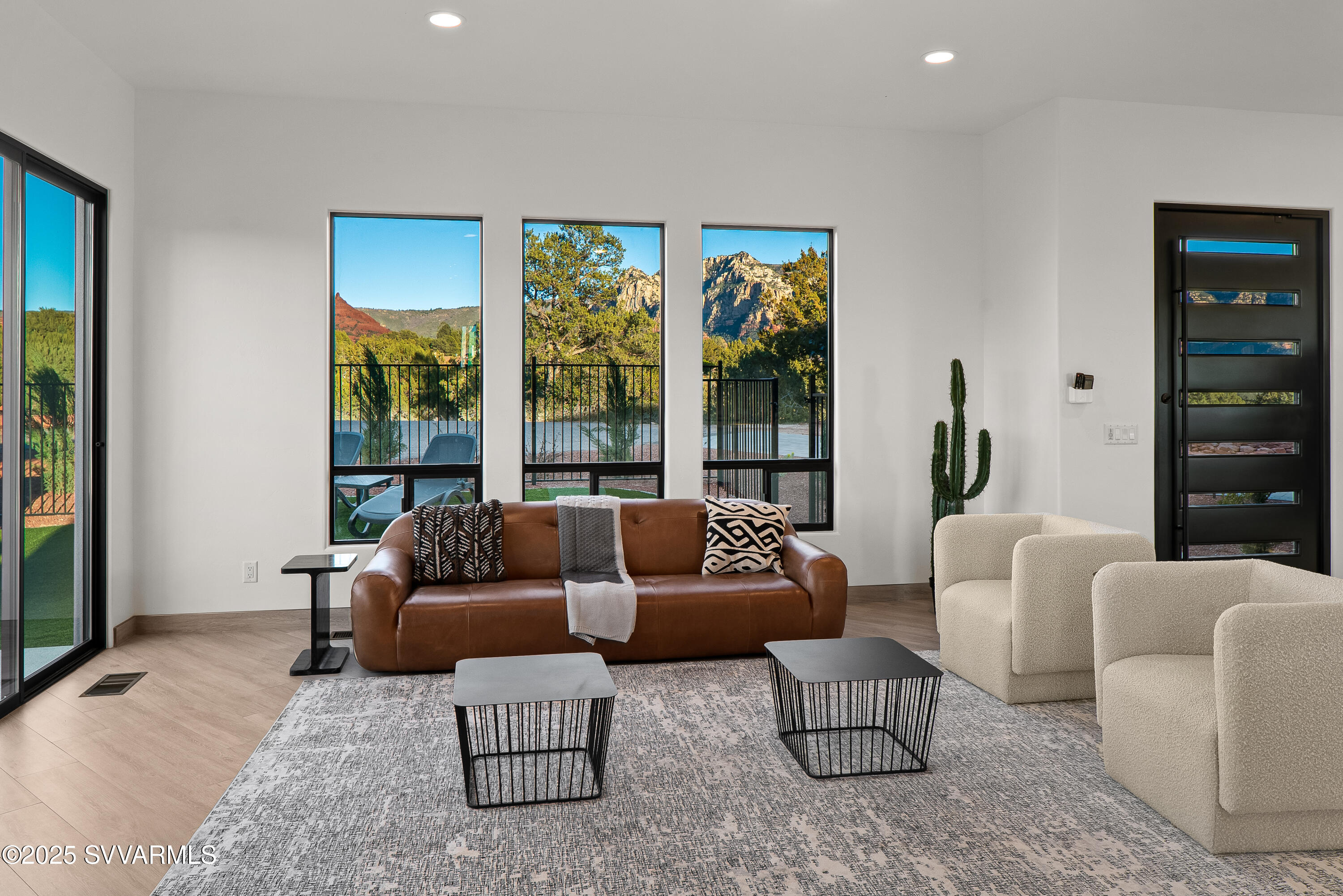 180 Manzanita Lane
