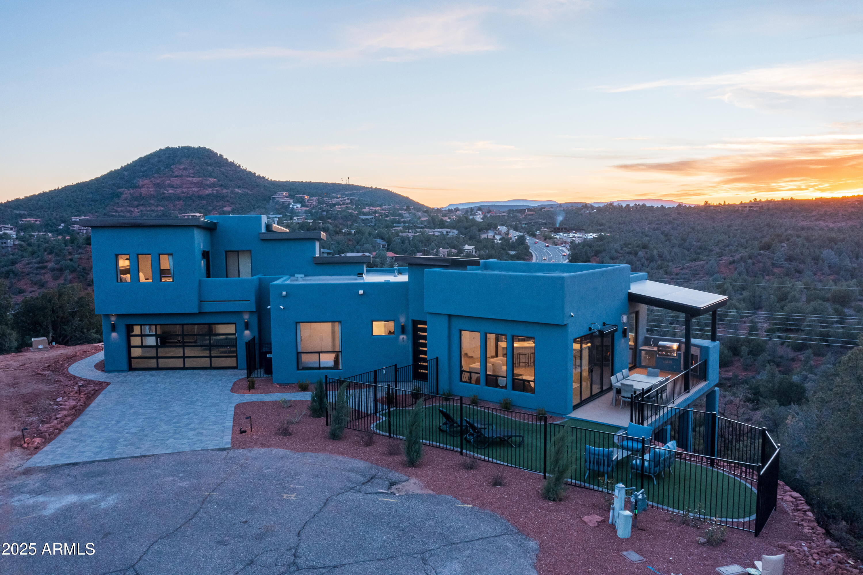 180 Manzanita Lane