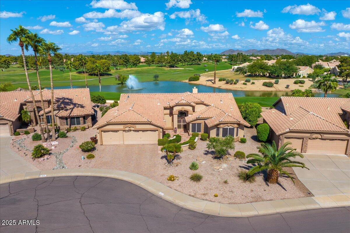 8502 W TOPEKA Drive