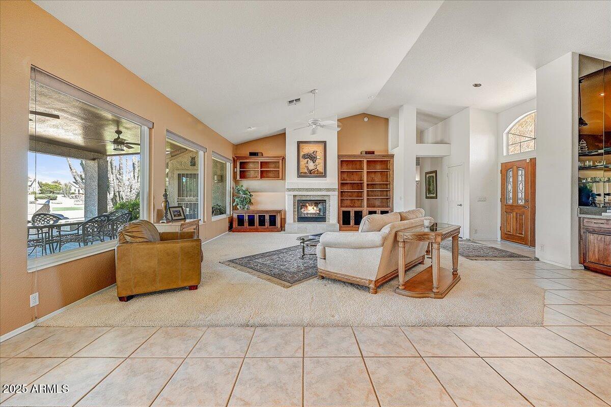 8502 W TOPEKA Drive