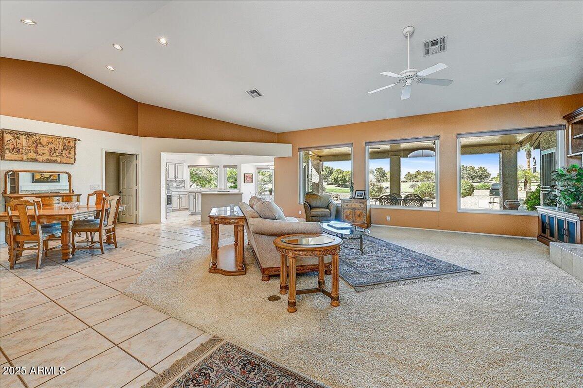 8502 W TOPEKA Drive